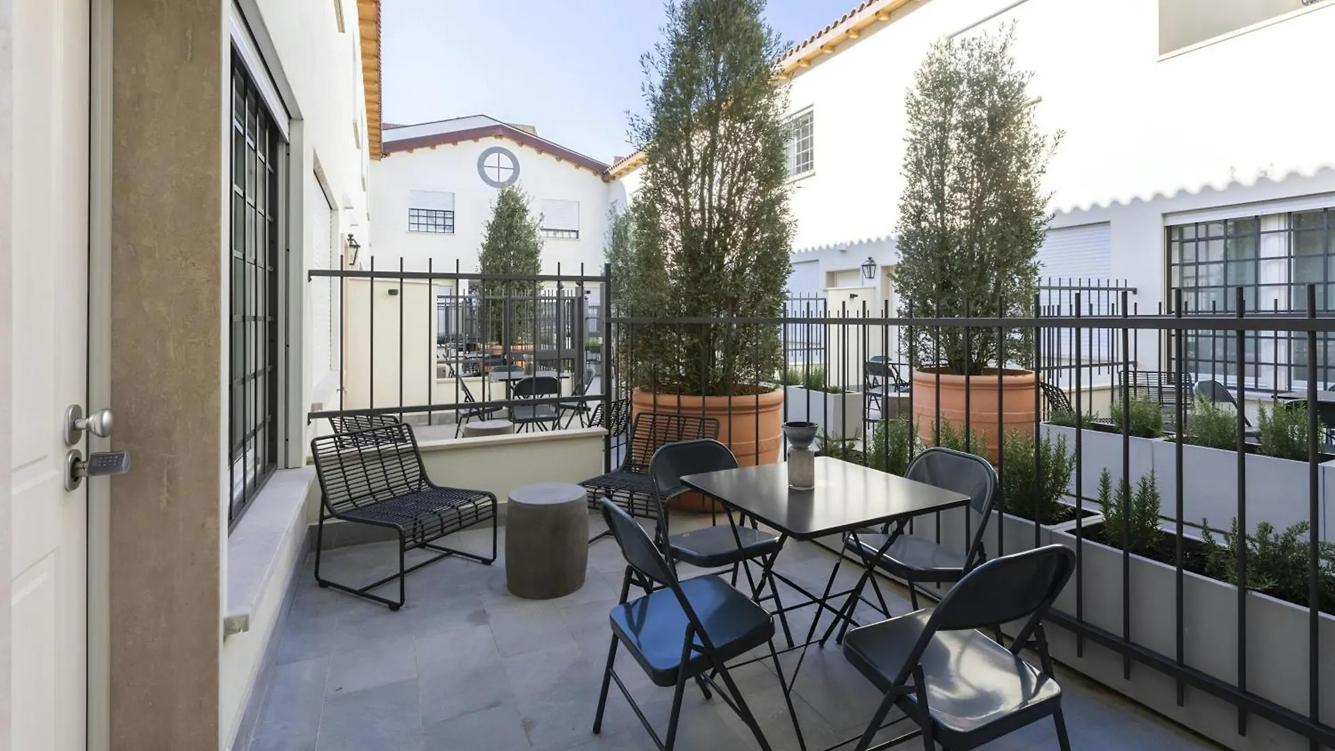 Sonder By Marriott Bonvoy San Lorenzo Apartments Rome Aparthotel