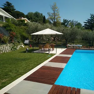 https://casa-roby-bardolino.hotelinveneto.com