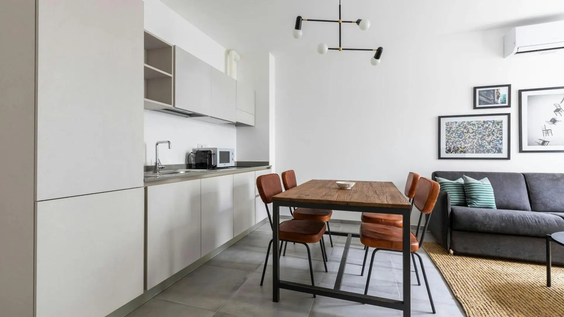 Sonder By Marriott Bonvoy San Lorenzo Apartments Rome 3*,