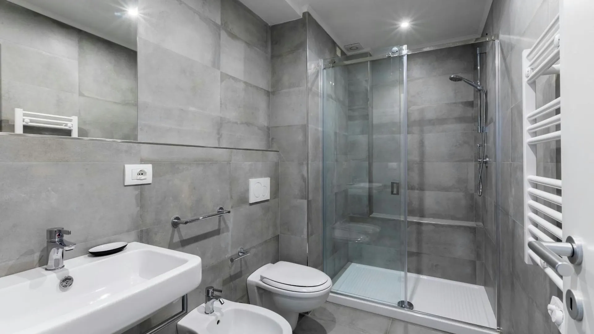 Sonder By Marriott Bonvoy San Lorenzo Apartments Рим