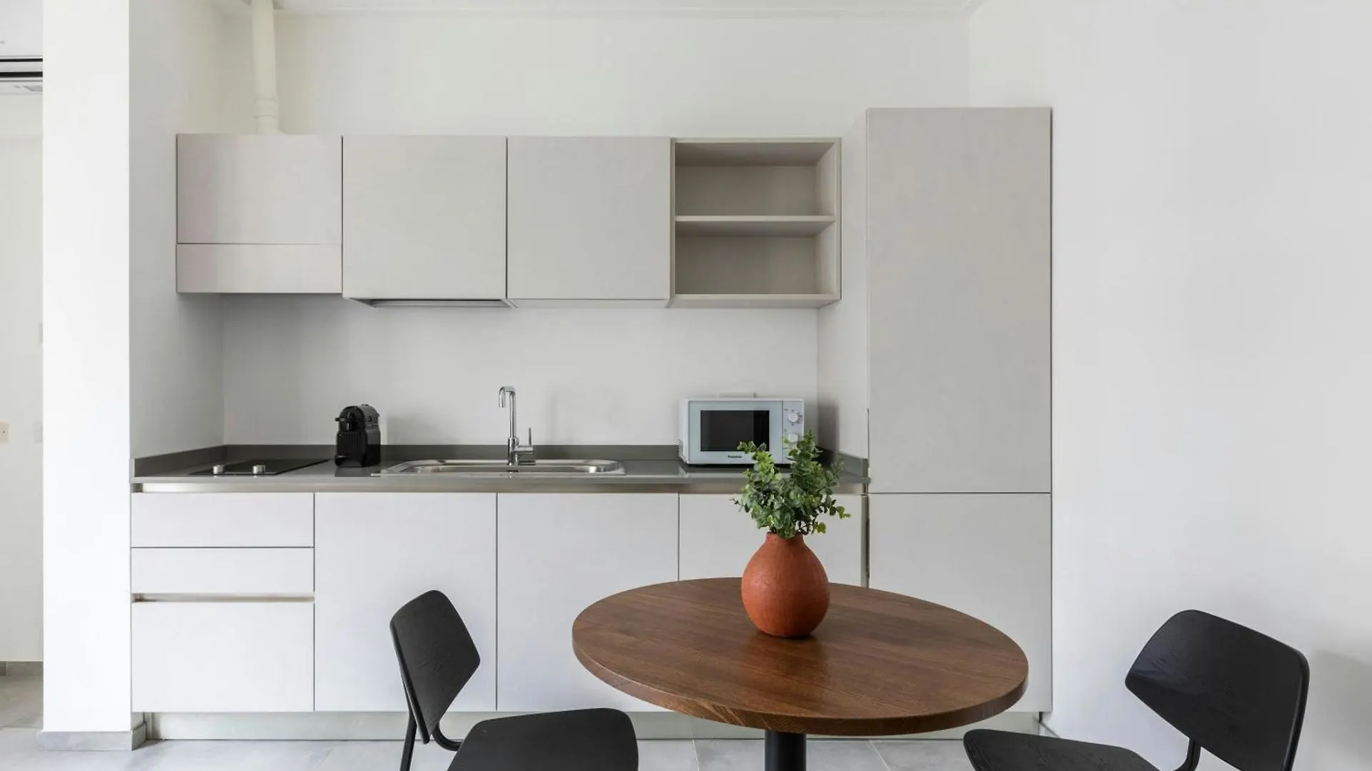 Sonder By Marriott Bonvoy San Lorenzo Apartments Рим